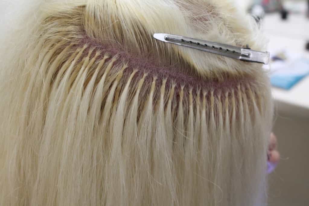По секрету всему свету: какое наращивание волос лучше? плюсы и минусы различных техник