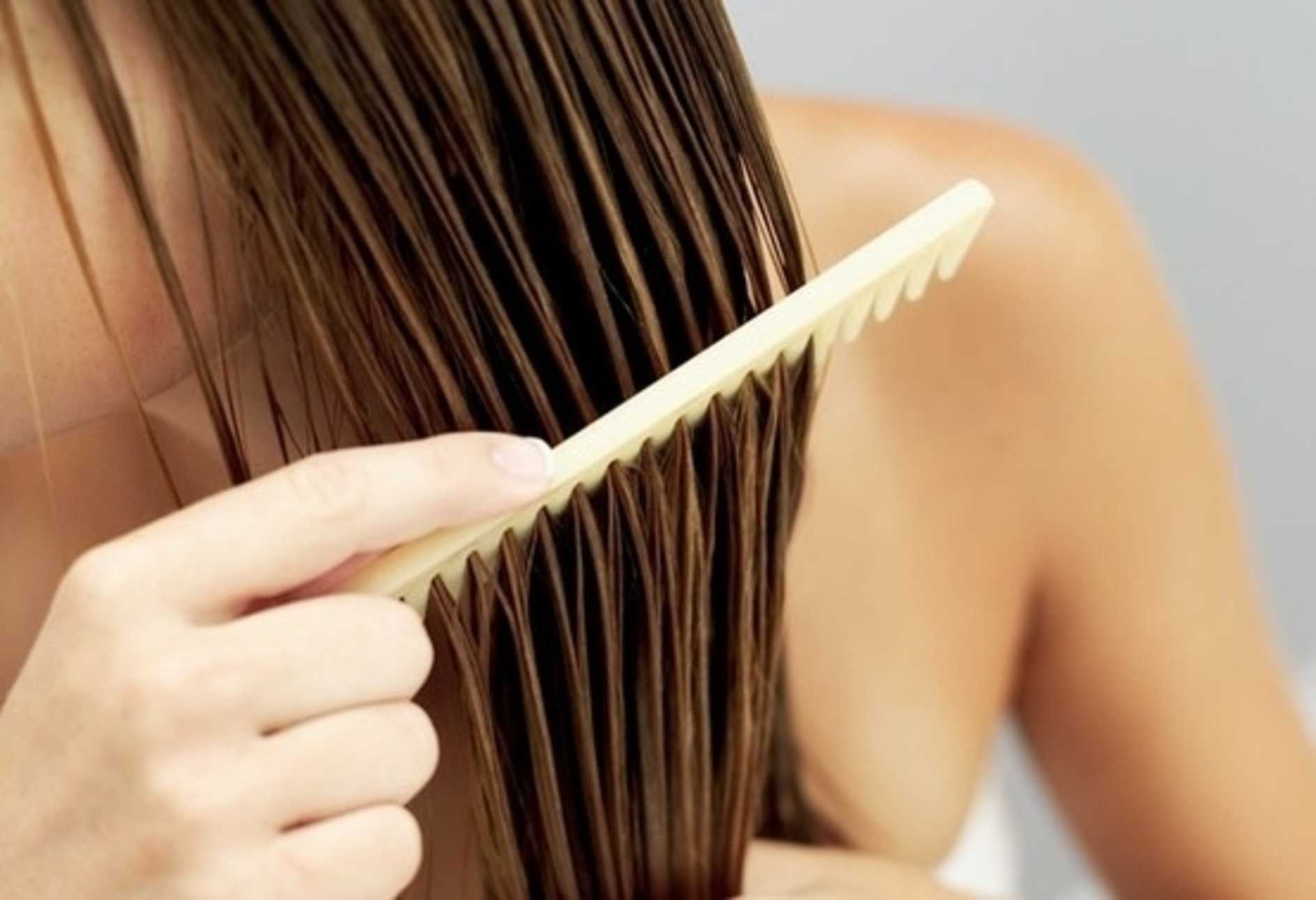 Как правильно расчесывать волосы: бьюти-инструкция и 3 совета
