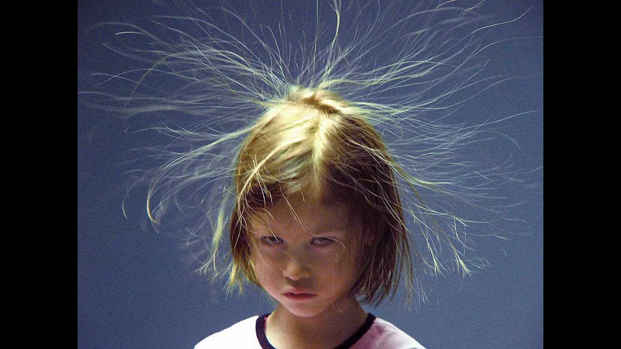 Почему электризуются волосы и что с этим делать? топ 5 антистатиков