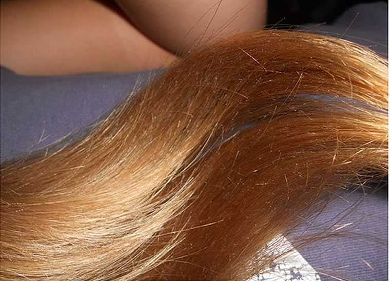 Почему секутся кончики волос: причина и лечение, что значит