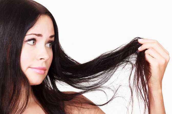 Как избавиться от жирности волос у корней в домашних условиях