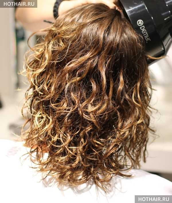 Мелирование на предварительно окрашенные волосы: все нюансы и особенности