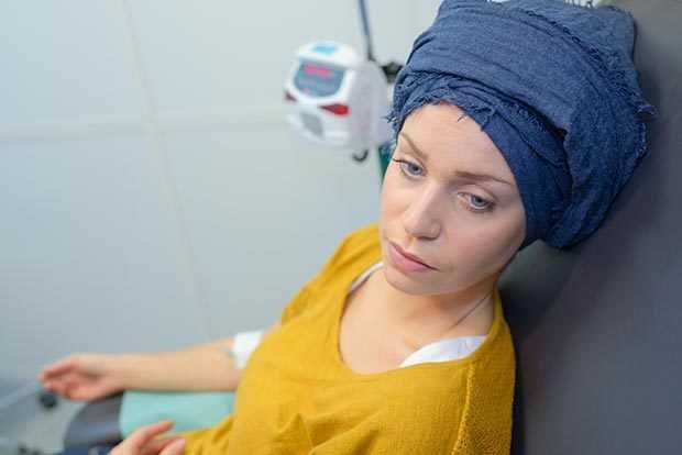 Как не облысеть при химиотерапии