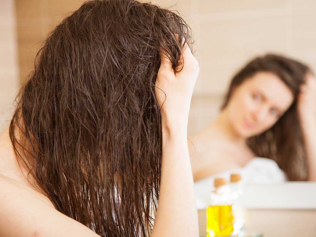 Как ухаживать за ломкими и сухими волосами в домашних условиях