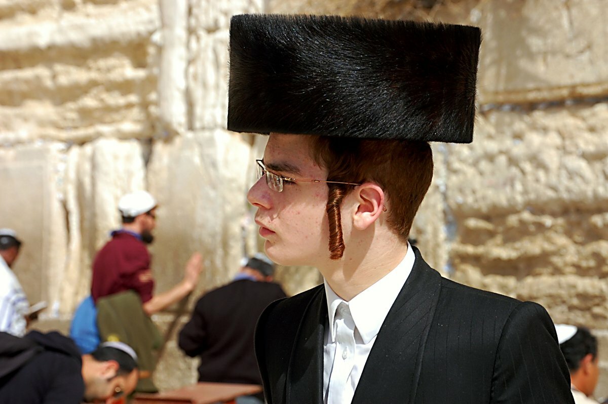Зачем евреи носят ермолки и чем они различаются