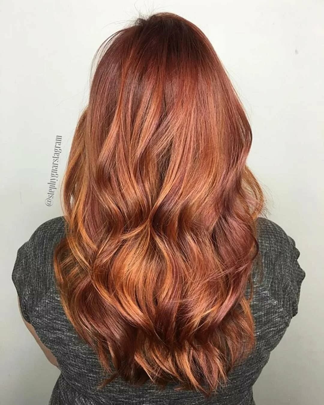 Многогранный и современный рыжий цвет волос