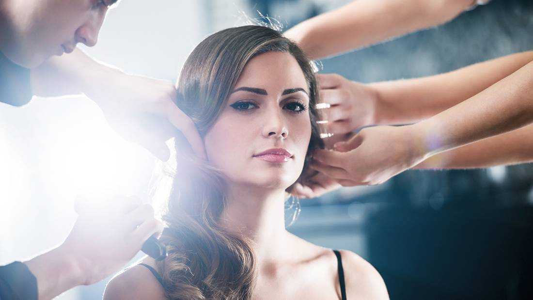 Салонные экспресс-услуги: как быстро восстановить волосы и обновить окрашивание