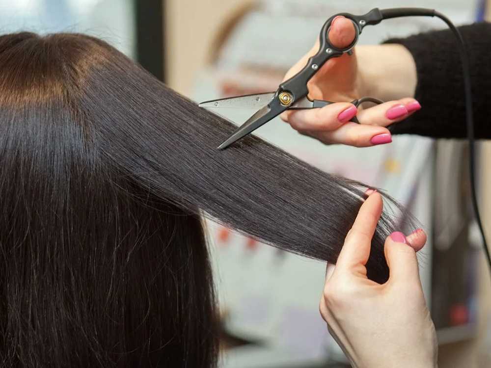 Можно ли самой подстричь секущиеся кончики волос?