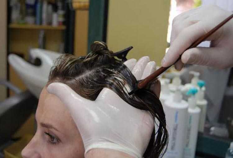 Домашнее ламинирование волос: тонкости процедуры