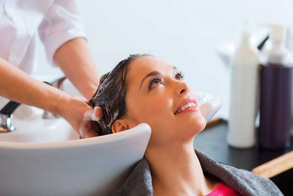 Салонные процедуры для восстановления волос