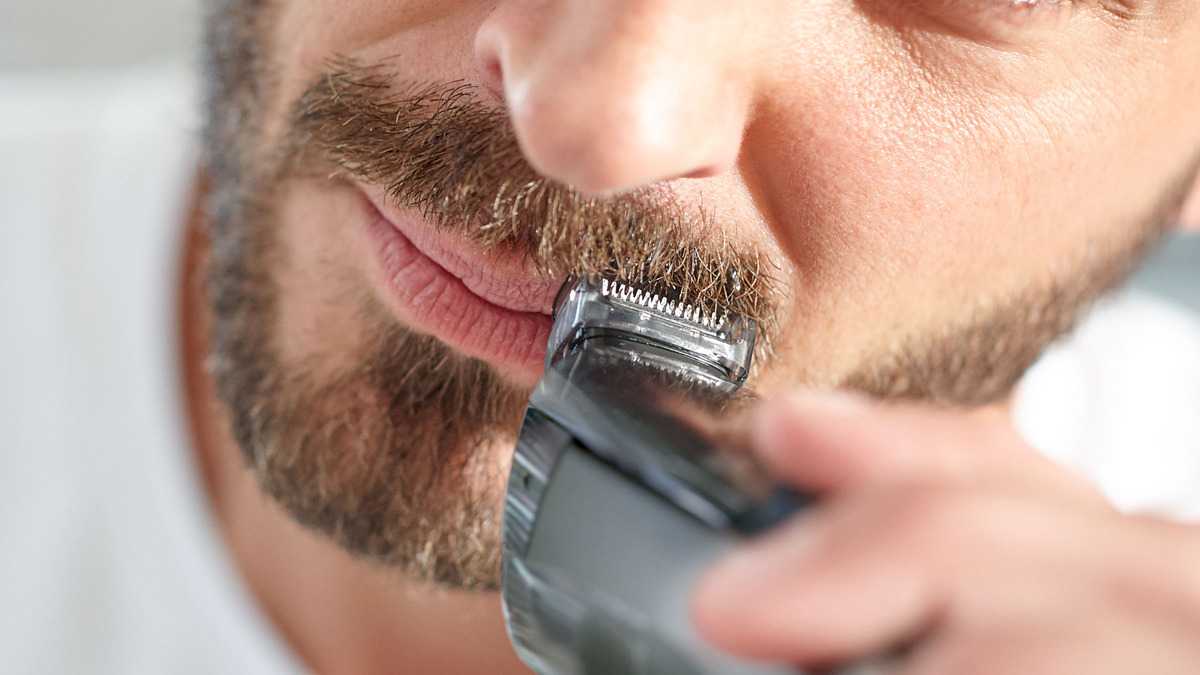 Как правильно брить бороду и усы: советы стилиста