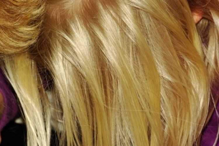 Желтизна волос – как убрать в домашних условиях после окрашивания, обесцвечивания, осветления