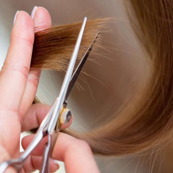 Полировка (шлифовка) волос - убираем секущиеся кончики