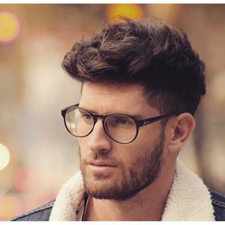 Какие прически подходят для мужчин с очками