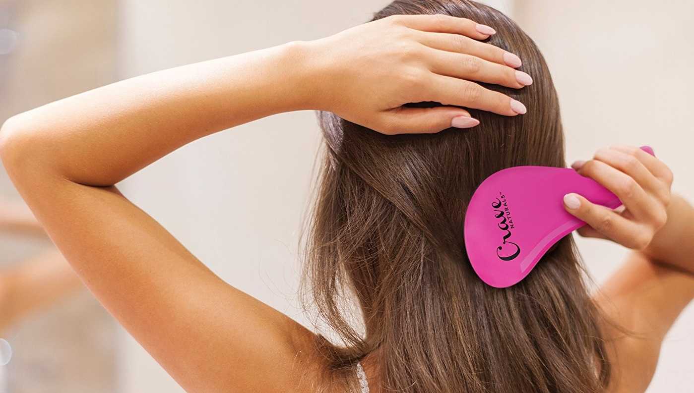 Нужно ли расчесывать волосы перед мытьем. советы по расчесыванию волос