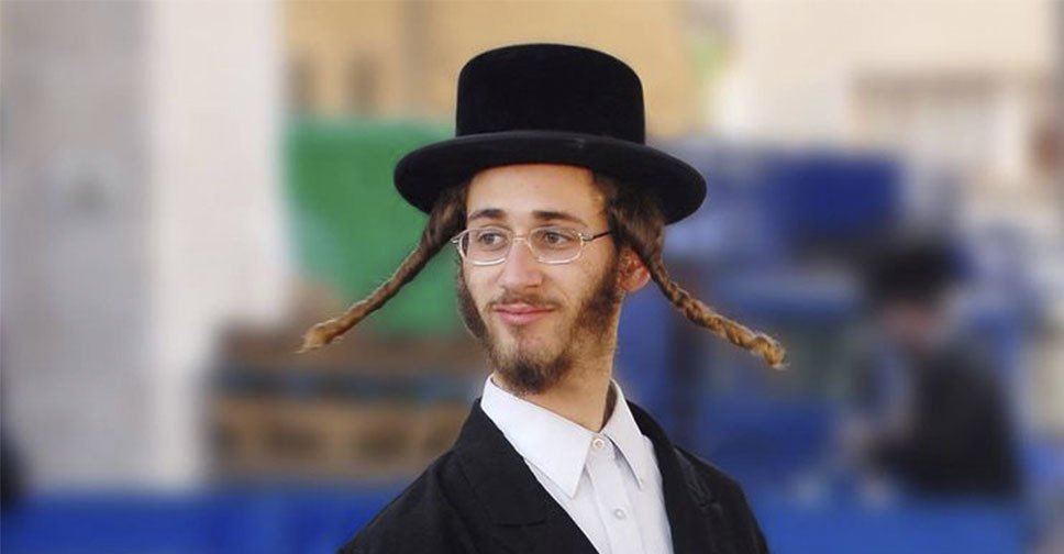 Пейсы у евреев: зачем они нужны, что символизируют, фото женских еврейских причесок, почему иудеи носят черные шляпы, характерные черты стиля в Израиле, современные варианты укладок и стрижек
