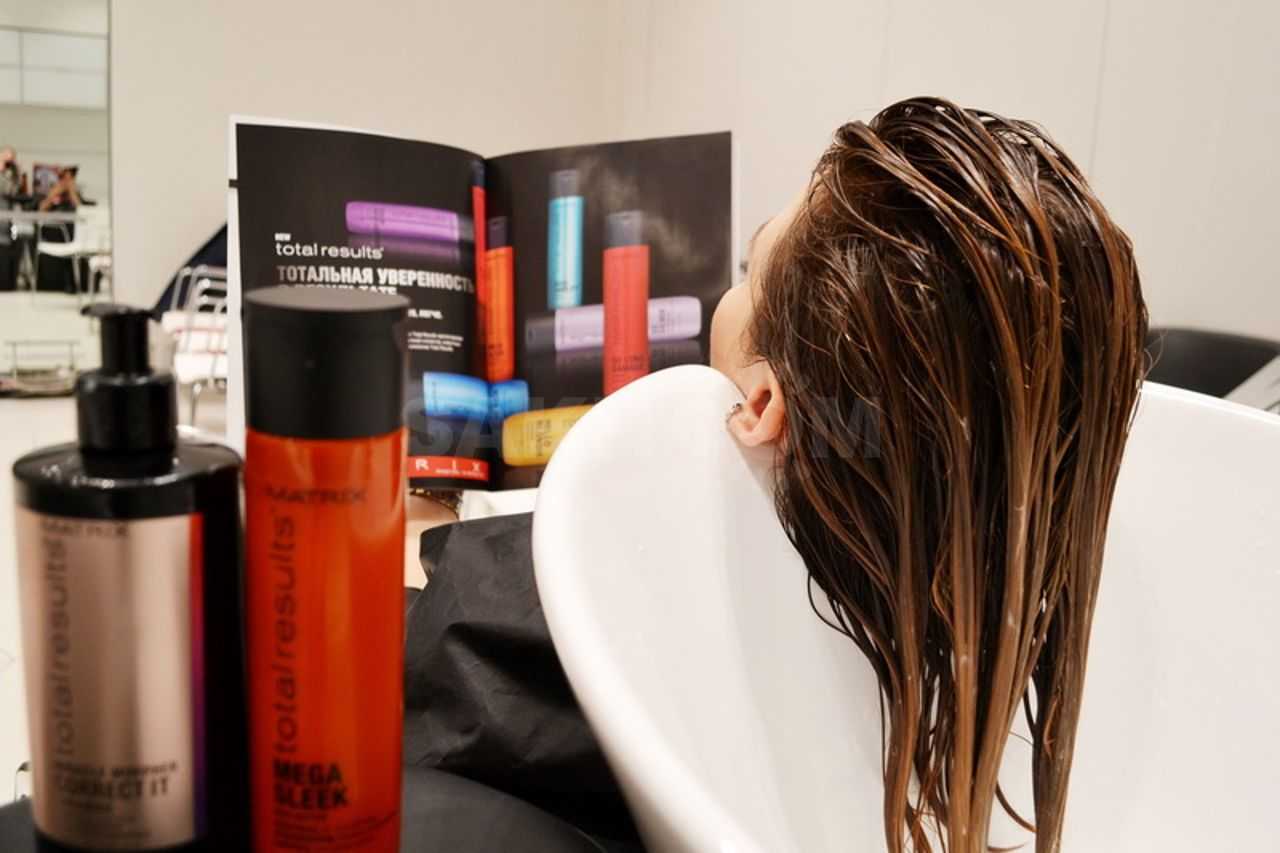 Восстановление волос в салоне: описание основных методик