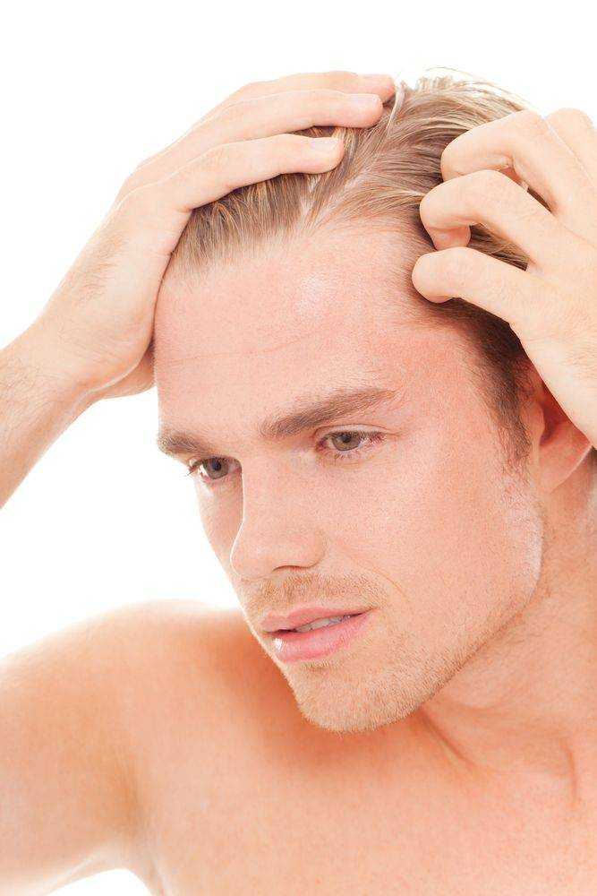 Причины выпадения волос у мужчин. связь тестостерона и облысения, диагностика, симптомы андрогенной алопеции. способы восстановления уровня тестостерона, меры профилактики.