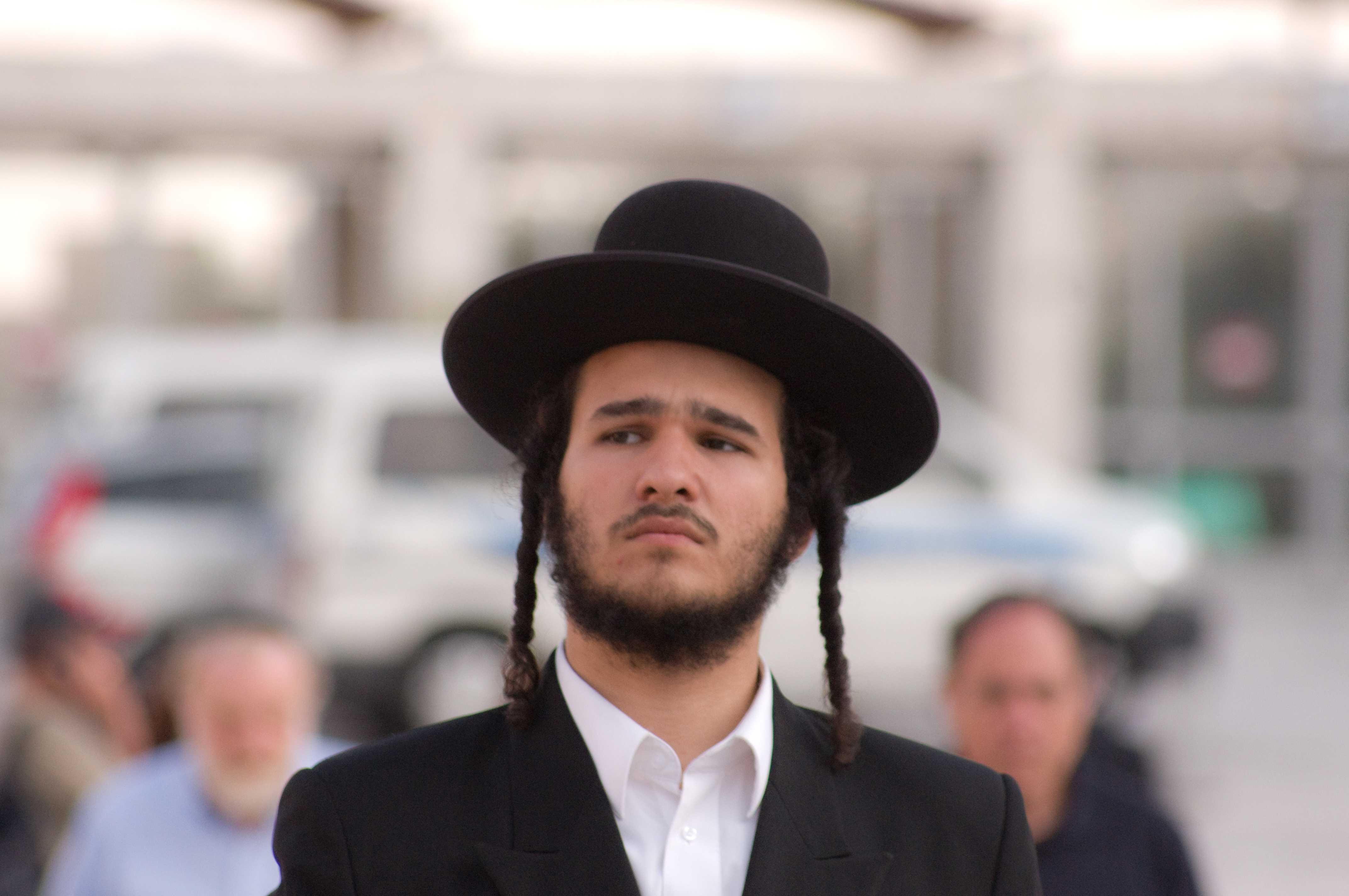 Еврейский национальный костюм (фото)
