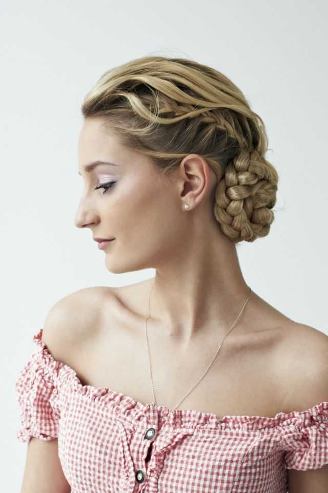 Простая и пышная голландская коса: техника и целых 5 вариантов стилизации